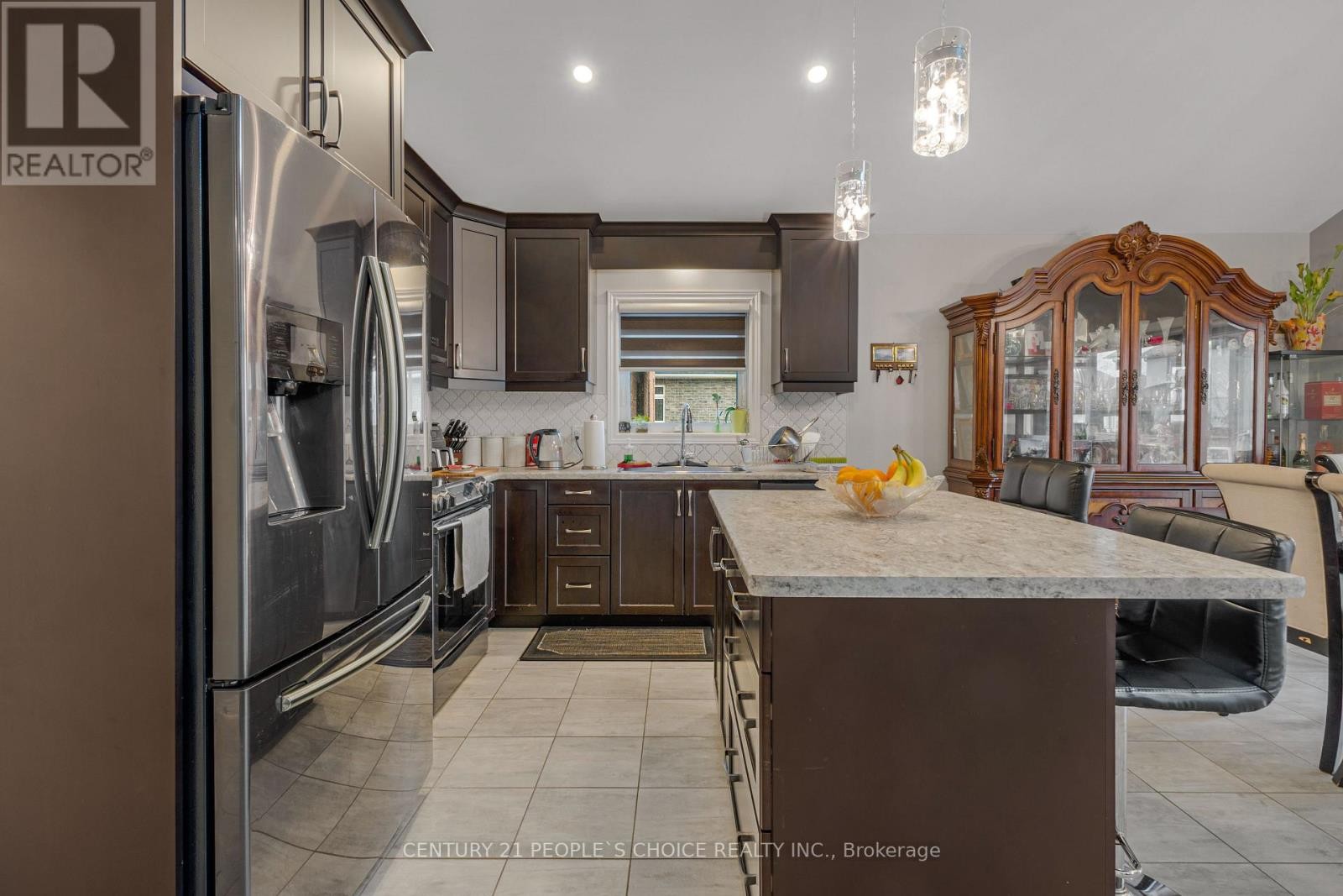 












5 SECORD STREET

,
Thorold (Hurricane/Merrittville),




Ontario
L2V0E9

