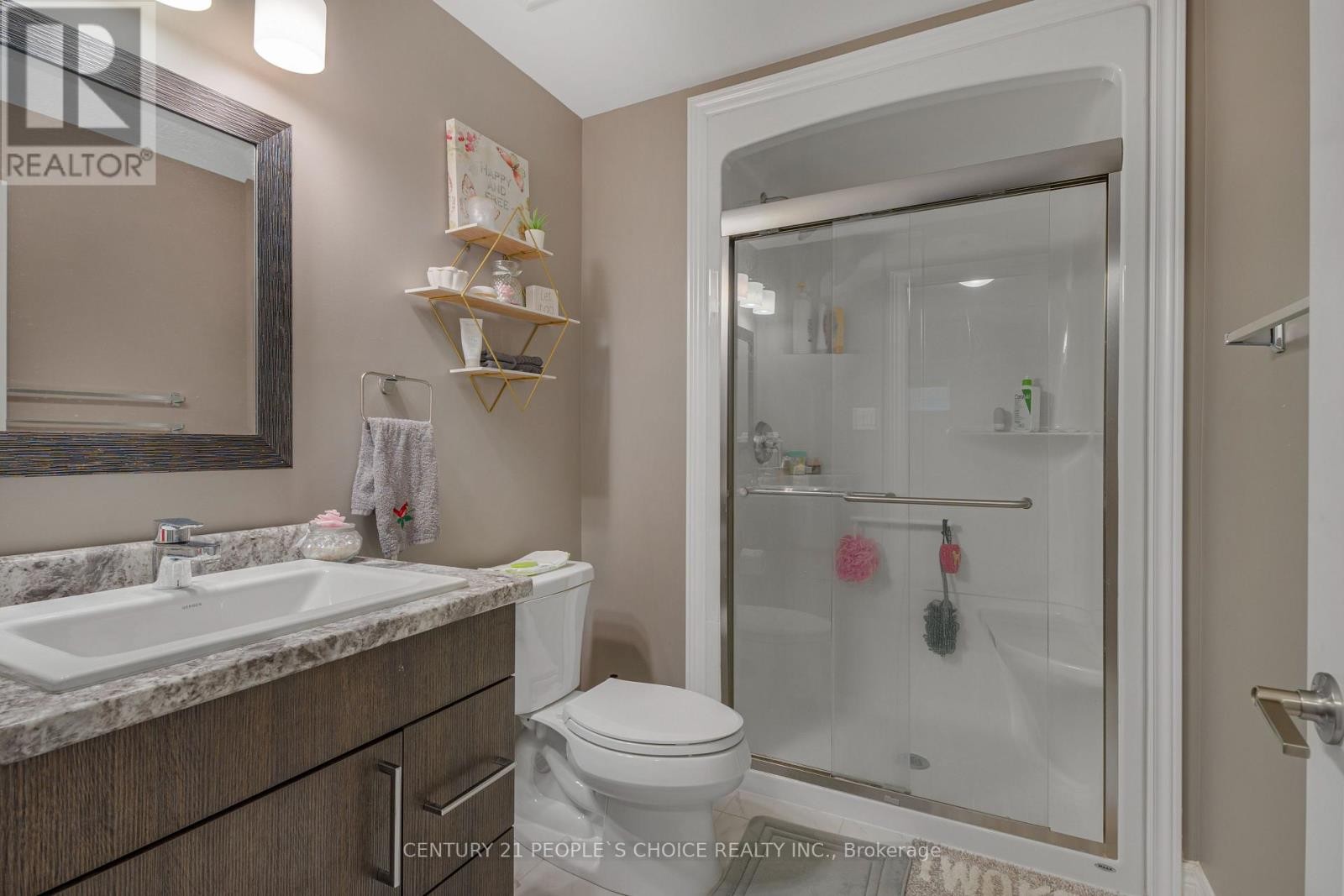












5 SECORD STREET

,
Thorold (Hurricane/Merrittville),




Ontario
L2V0E9

