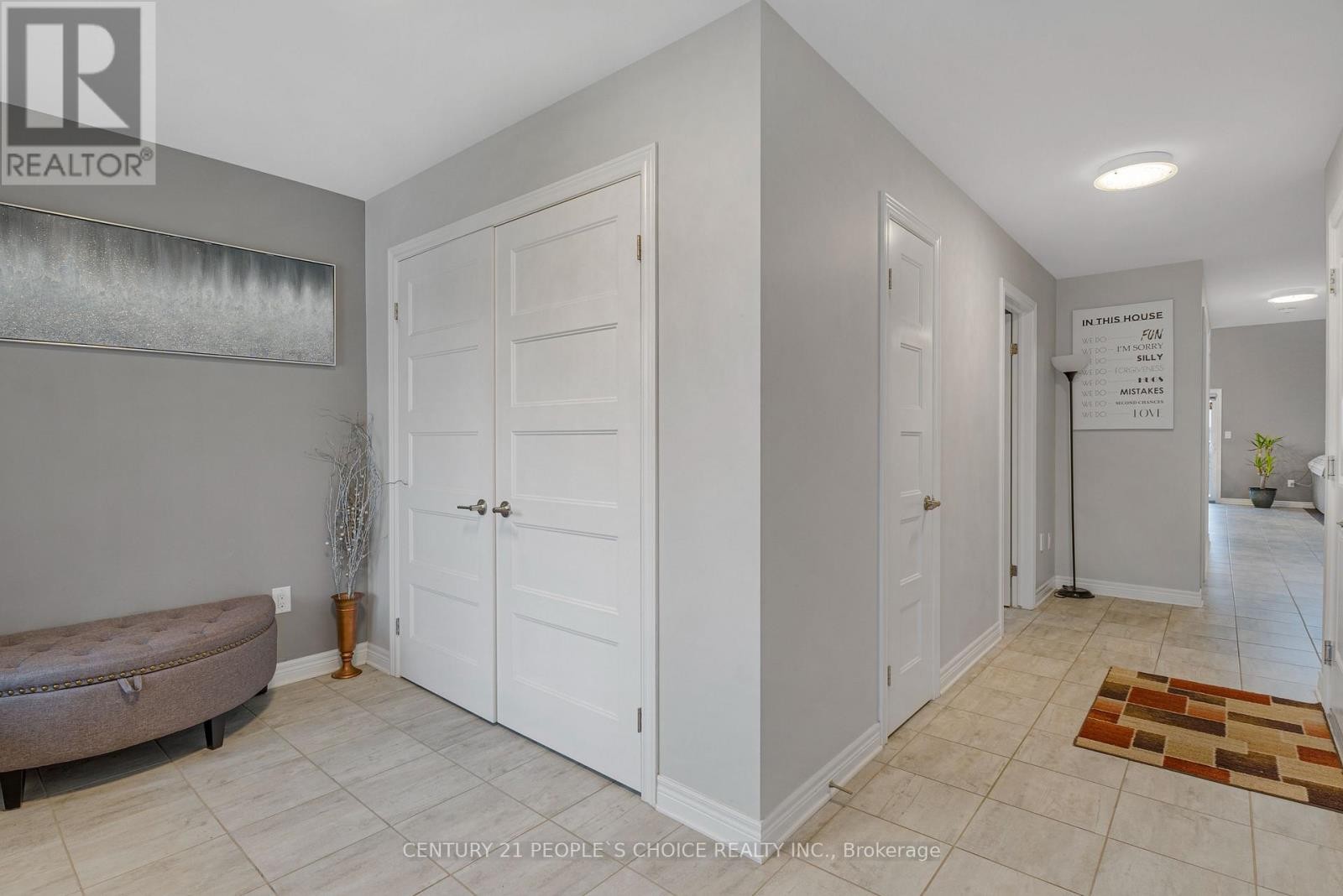 












5 SECORD STREET

,
Thorold (Hurricane/Merrittville),




Ontario
L2V0E9

