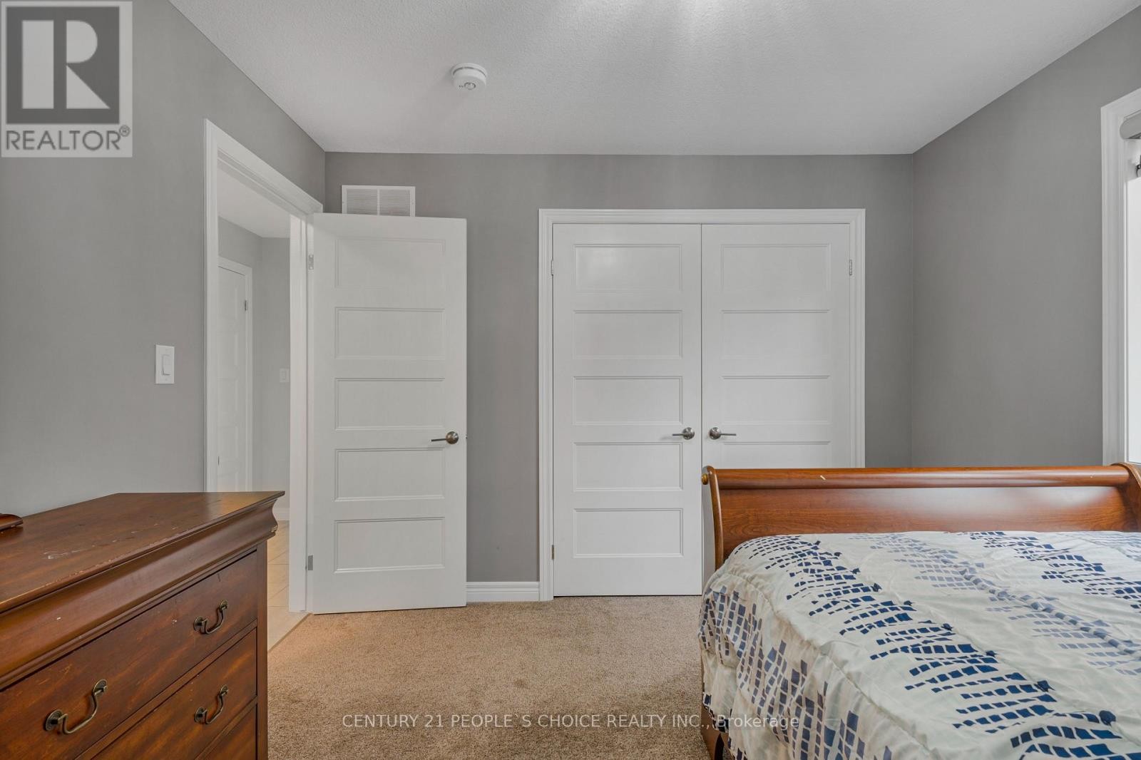 












5 SECORD STREET

,
Thorold (Hurricane/Merrittville),




Ontario
L2V0E9

