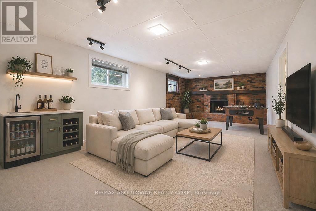 












25 BANNISDALE WAY

,
Hamilton (Carlisle),




Ontario
L0R1H2

