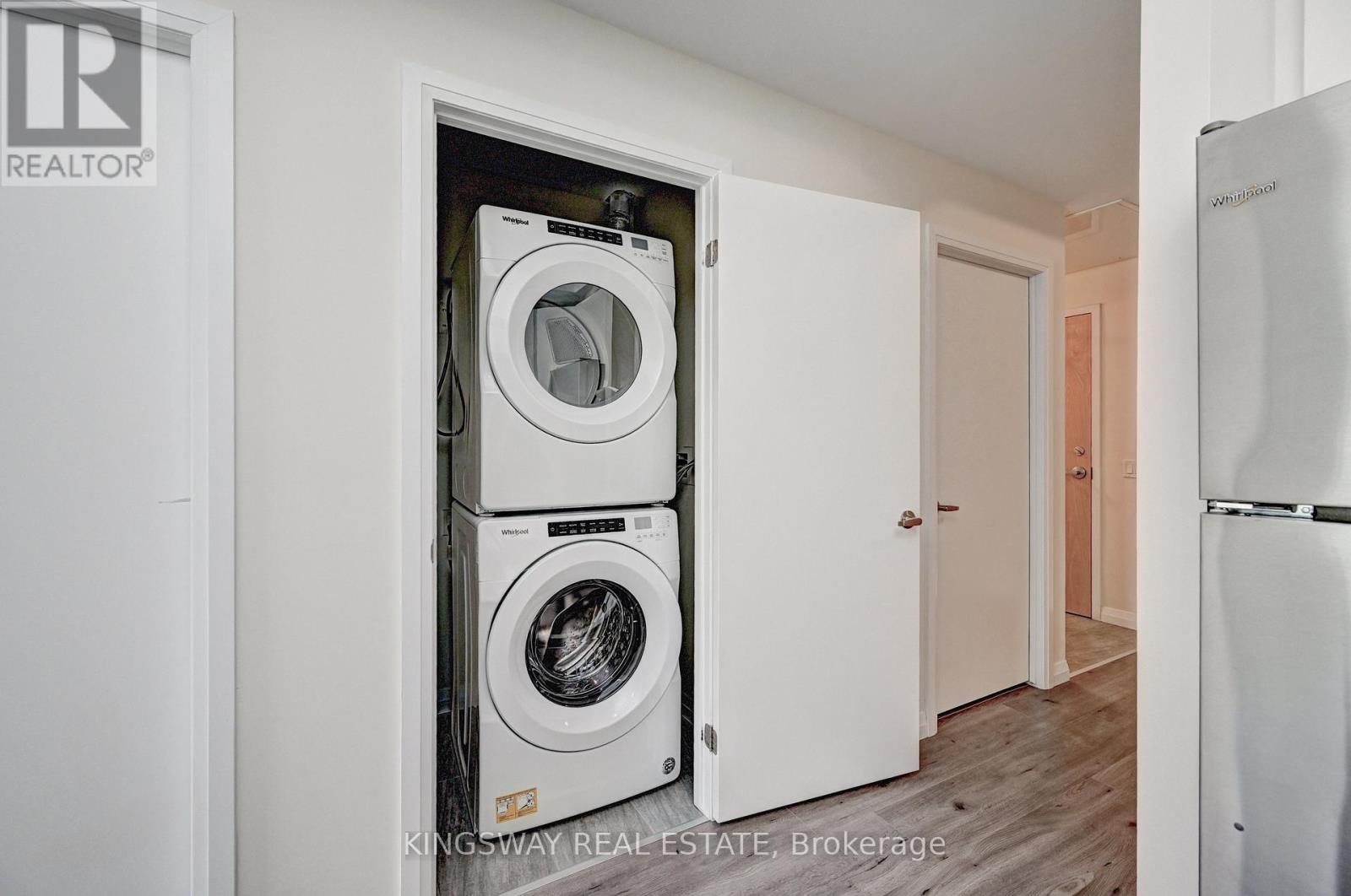 












801 - 60 CHARLES STREET W

,
Kitchener,




Ontario
N2G0C9


