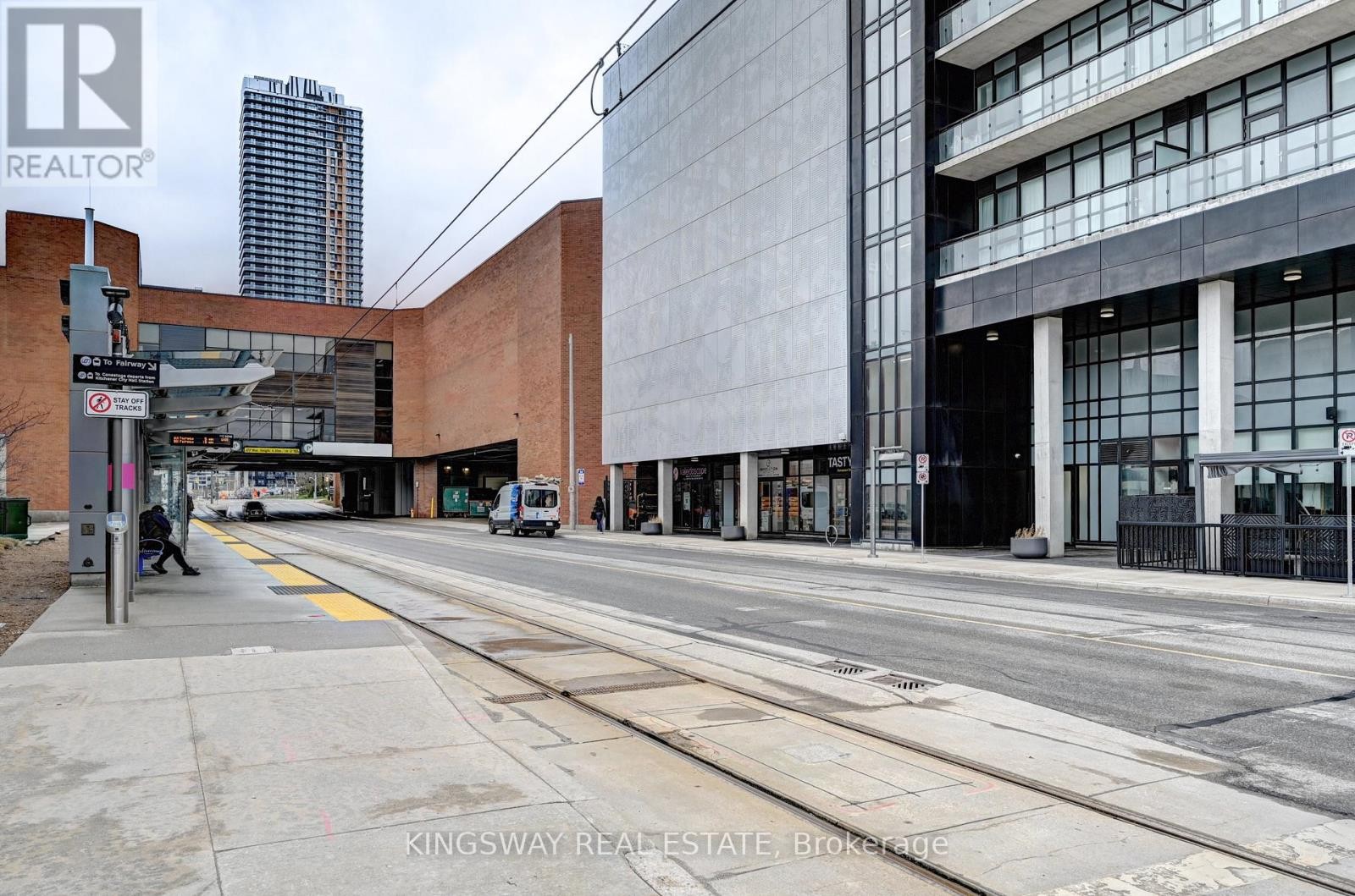 












801 - 60 CHARLES STREET W

,
Kitchener,




Ontario
N2G0C9

