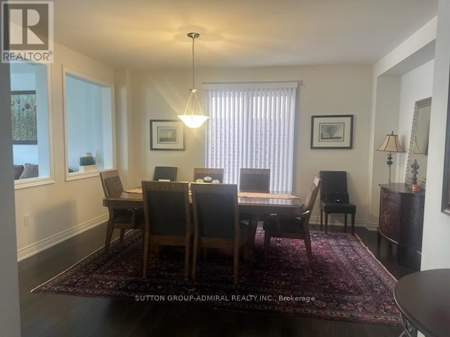 












124 FINGLAND CRESCENT

,
Hamilton (Waterdown),




Ontario
L8B0S7

