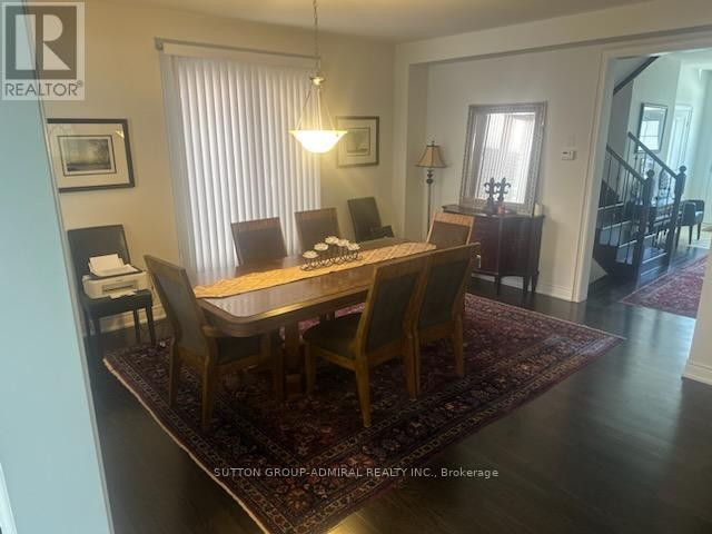 












124 FINGLAND CRESCENT

,
Hamilton (Waterdown),




Ontario
L8B0S7

