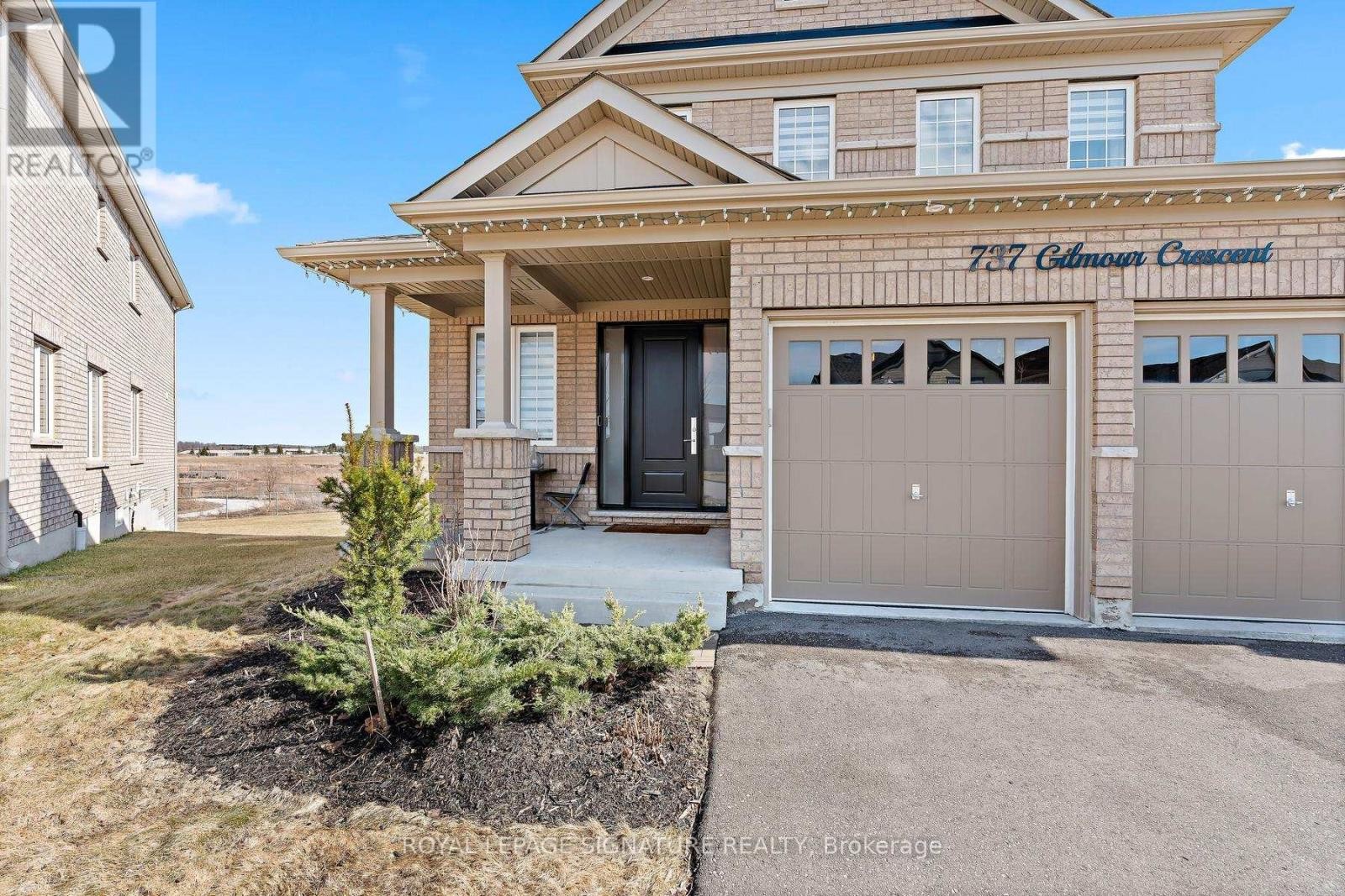 












737 GILMOUR CRESCENT

,
Shelburne,




Ontario
L9V3X2

