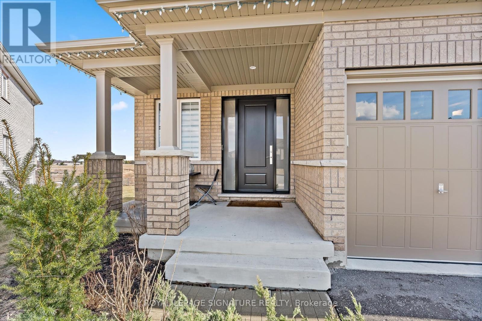 












737 GILMOUR CRESCENT

,
Shelburne,




Ontario
L9V3X2

