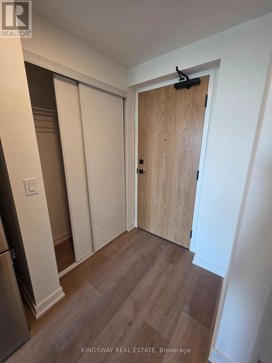 












1212 - 33 ERIE AVE AVENUE

,
Brantford,




Ontario
N3S2E7

