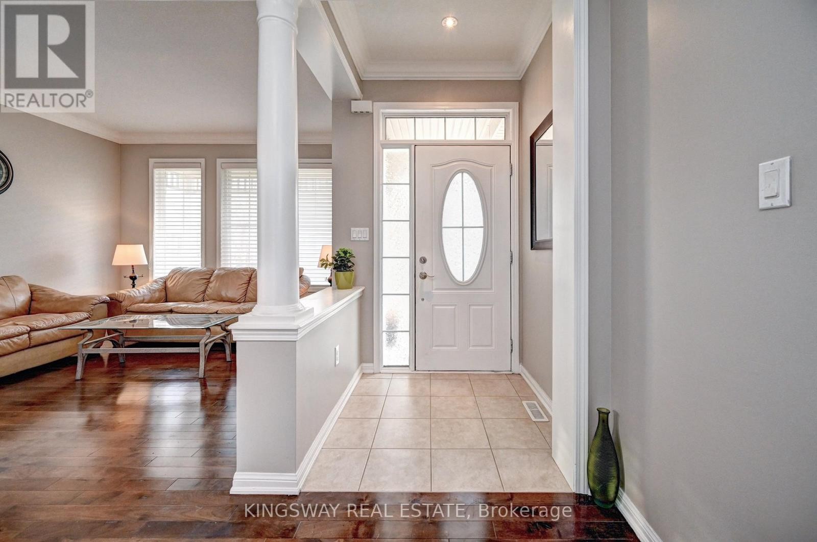 












48 OSGOODE STREET

,
Cambridge,




Ontario
N3C0E8

