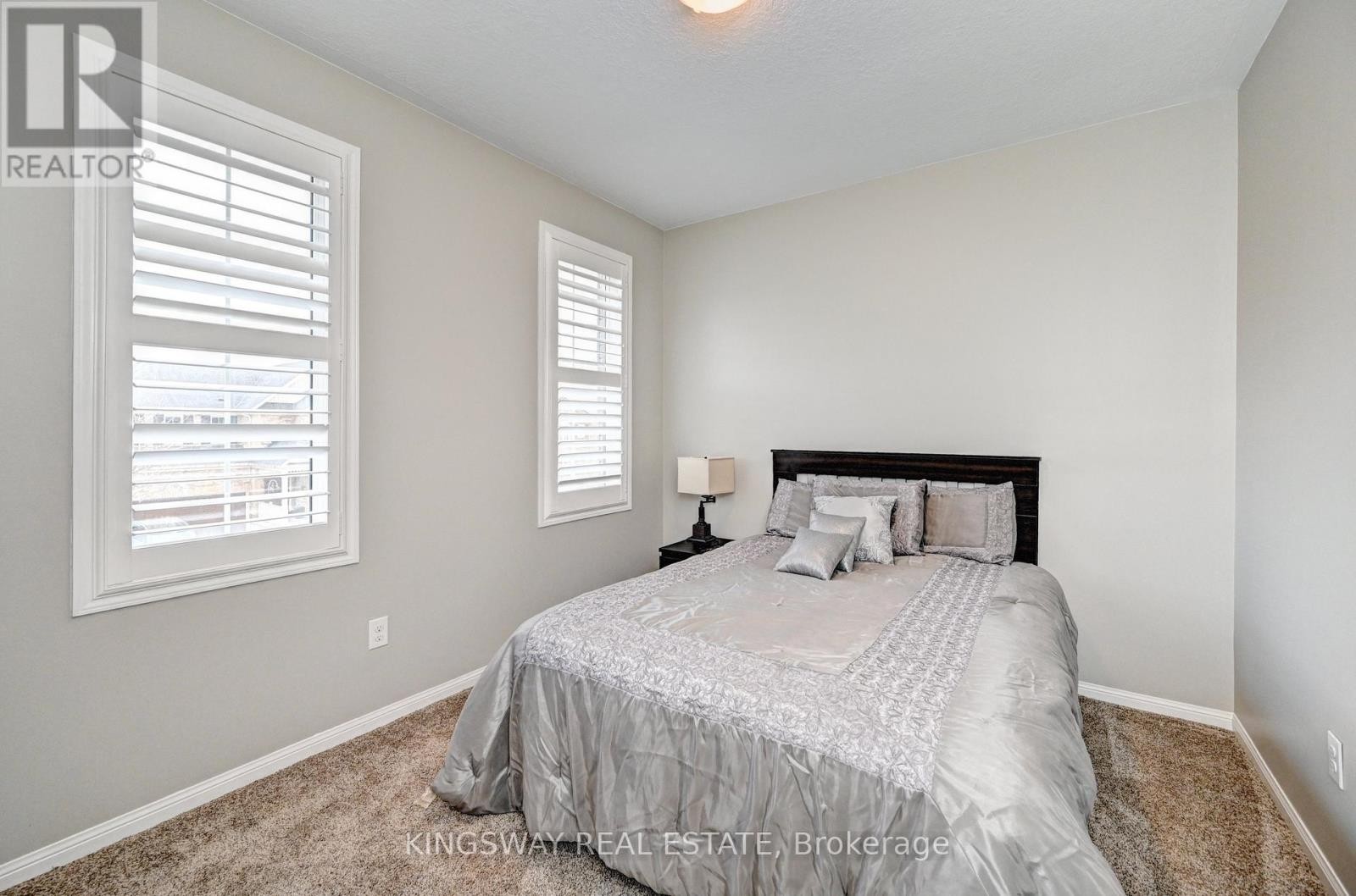 












48 OSGOODE STREET

,
Cambridge,




Ontario
N3C0E8


