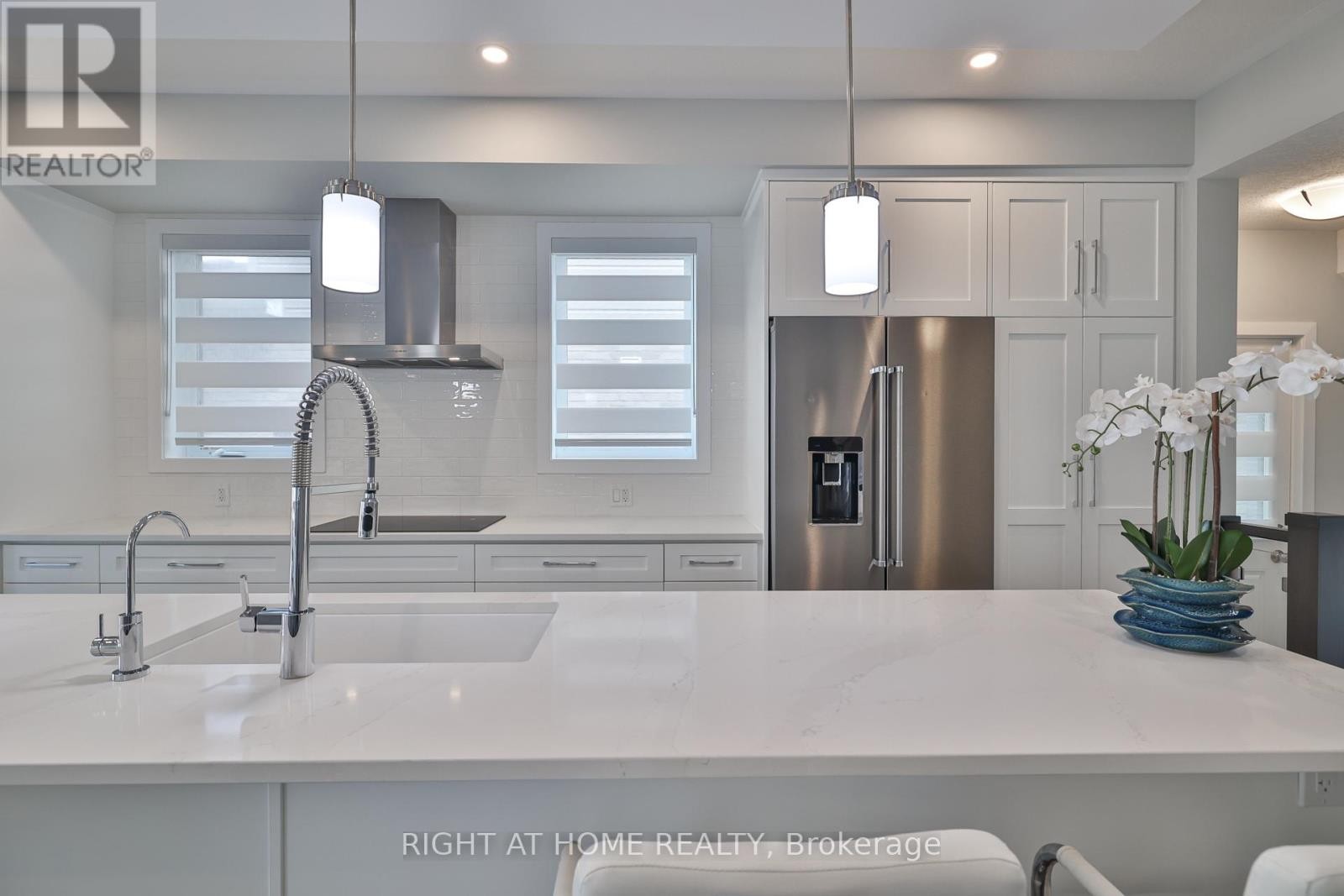 












8 RYDER AVENUE

,
Guelph (Kortright West),




Ontario
N1G4V5

