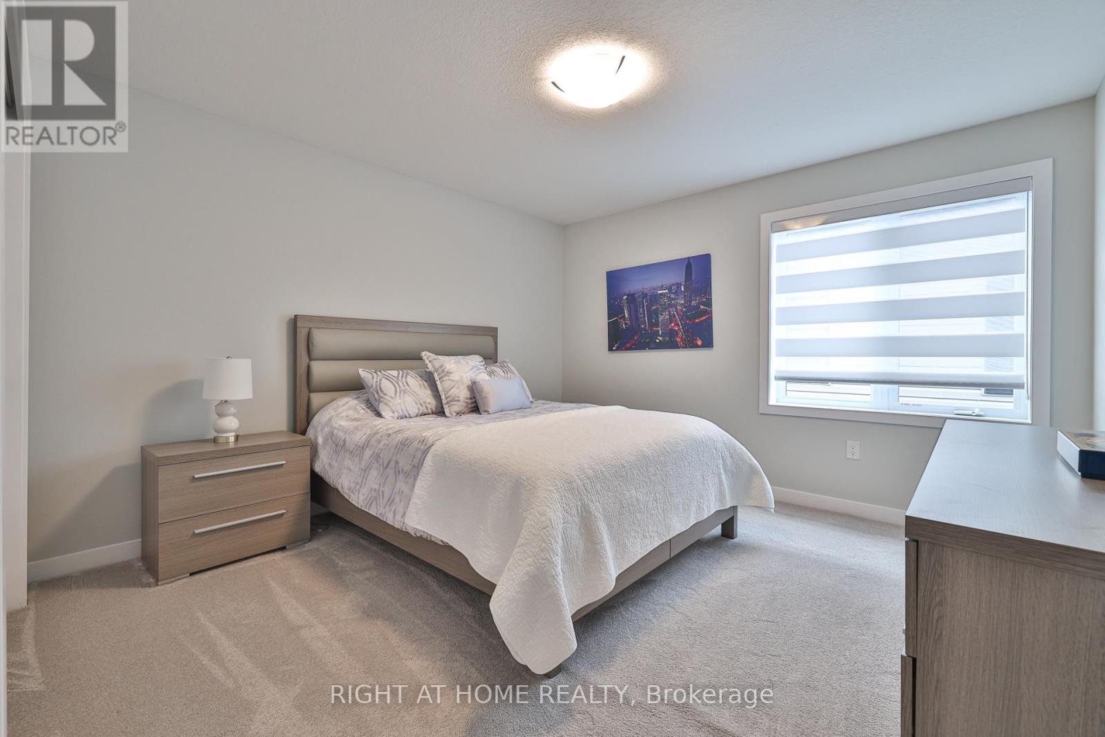 












8 RYDER AVENUE

,
Guelph (Kortright West),




Ontario
N1G4V5

