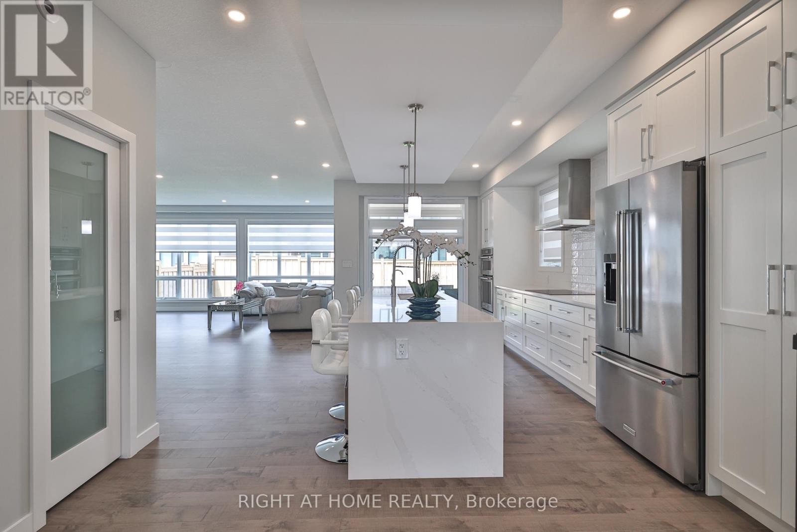 












8 RYDER AVENUE

,
Guelph (Kortright West),




Ontario
N1G4V5

