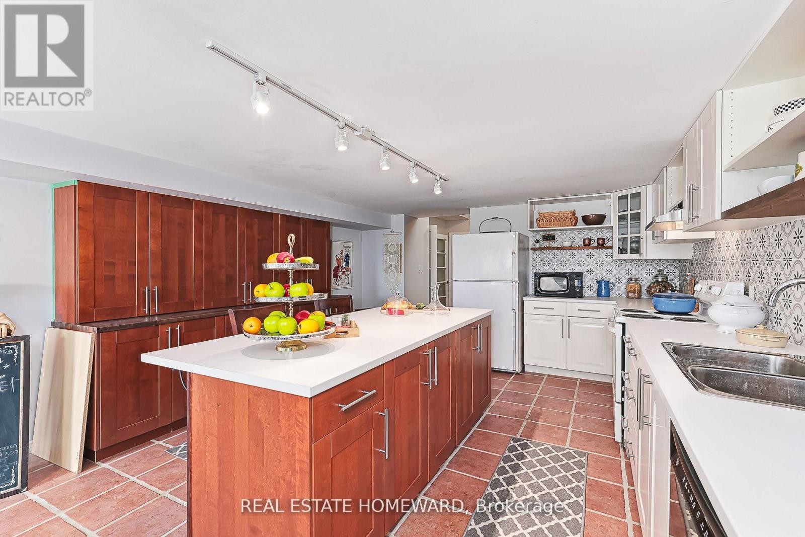 












137295 GREY ROAD 12

,
Meaford,




Ontario
N4L1W6


