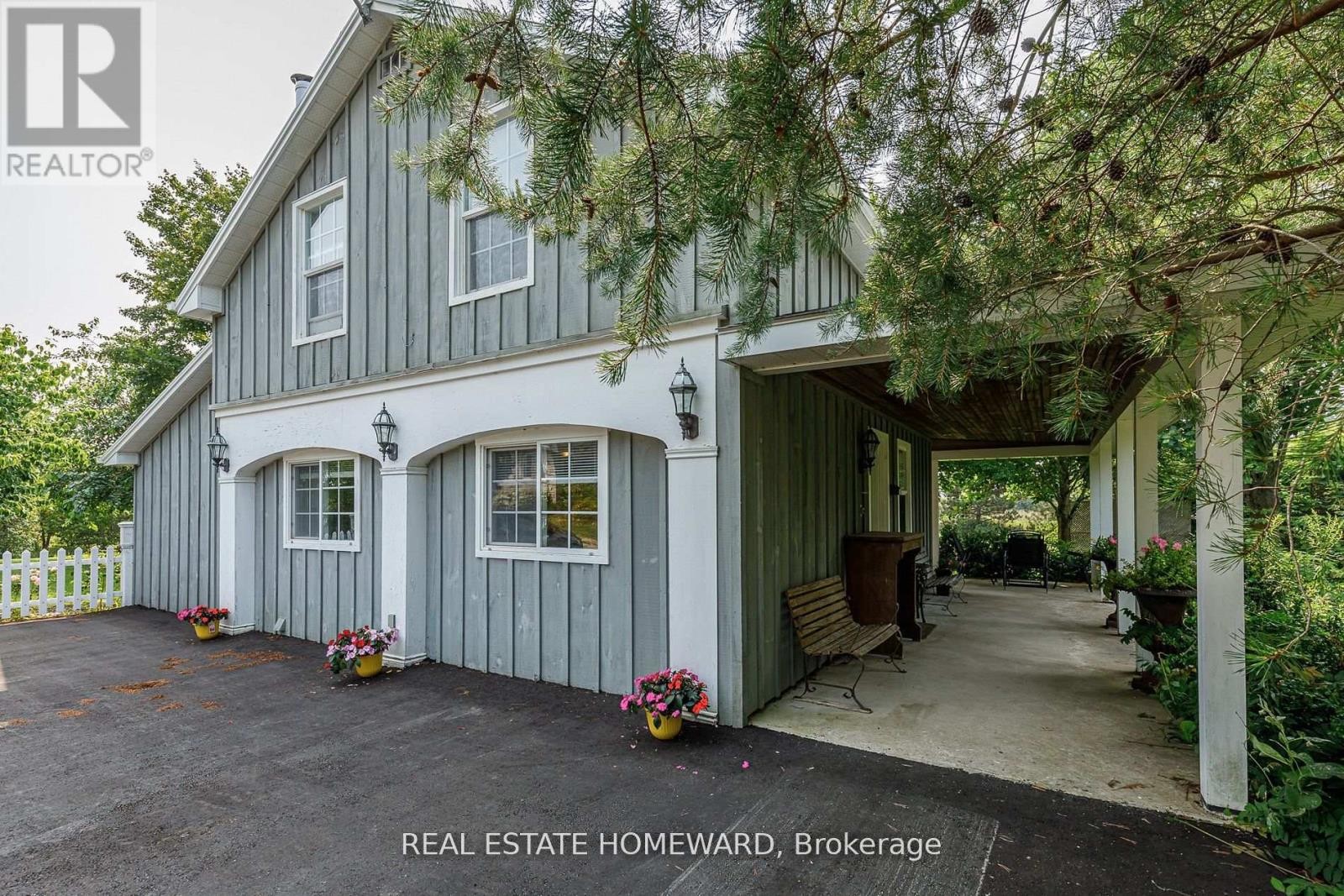 












137295 GREY ROAD 12

,
Meaford,




Ontario
N4L1W6

