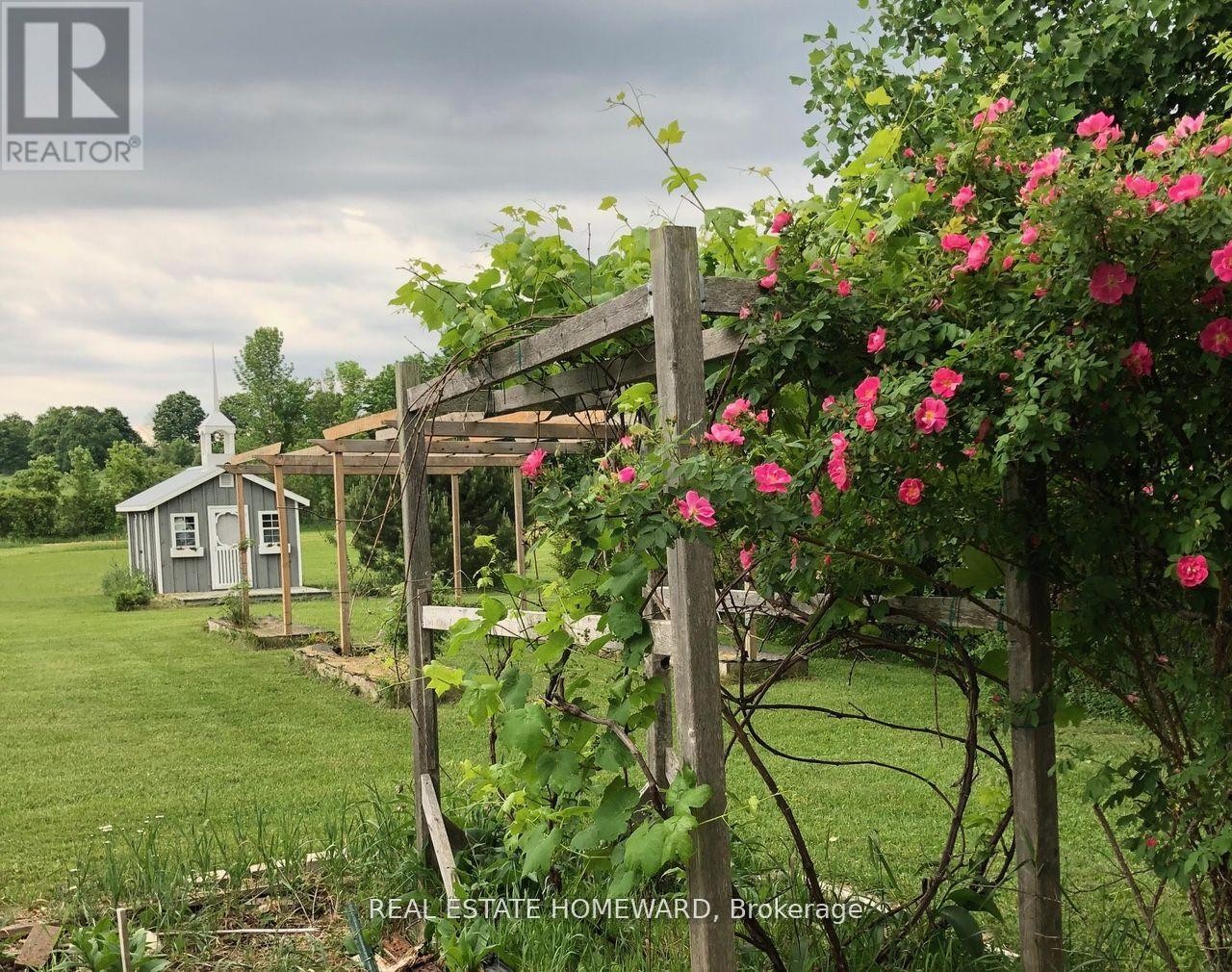 












137295 GREY ROAD 12

,
Meaford,




Ontario
N4L1W6

