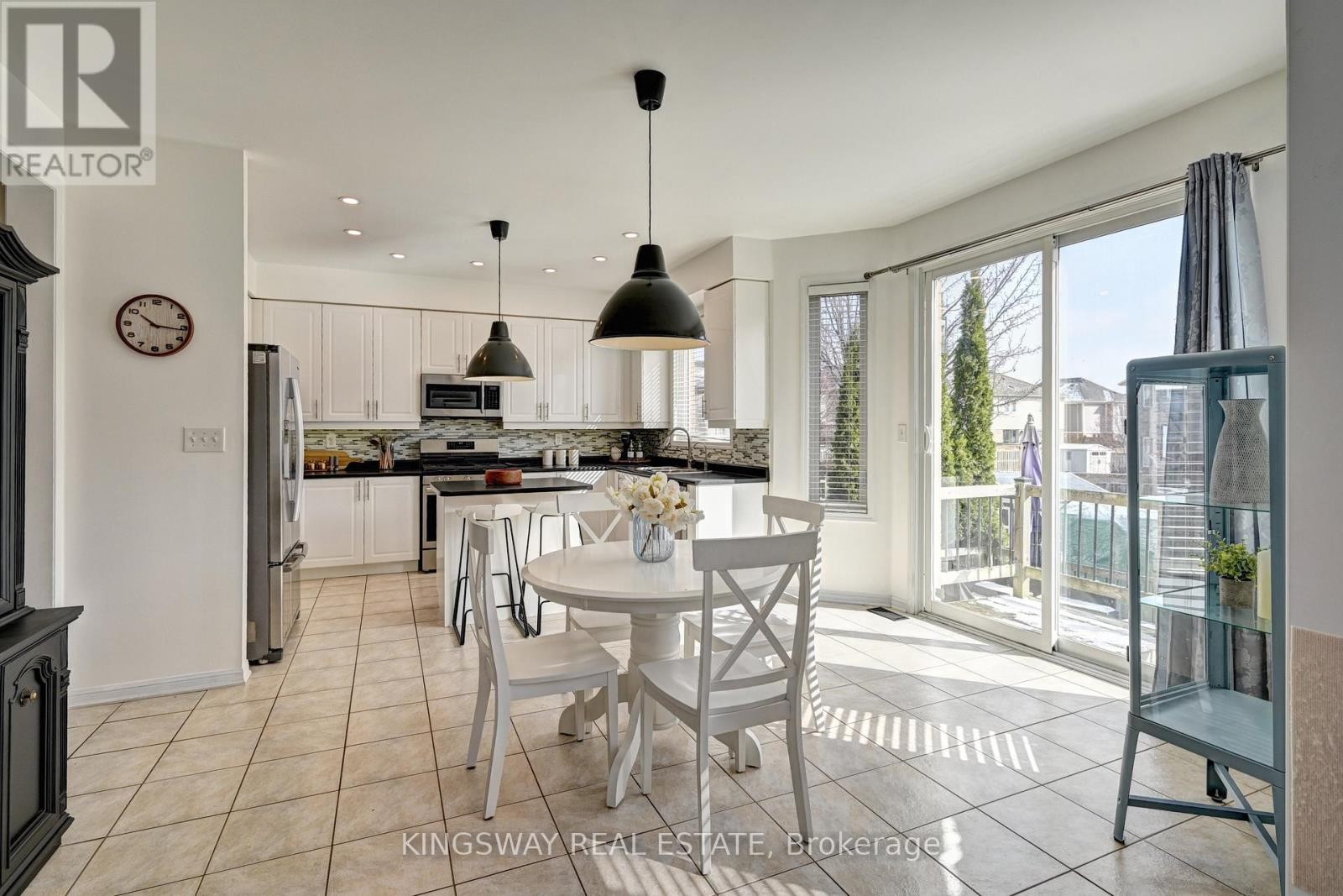 












222 BALDWIN DRIVE

,
Cambridge,




Ontario
N3C0B3

