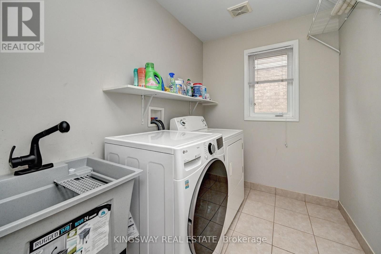 












222 BALDWIN DRIVE

,
Cambridge,




Ontario
N3C0B3

