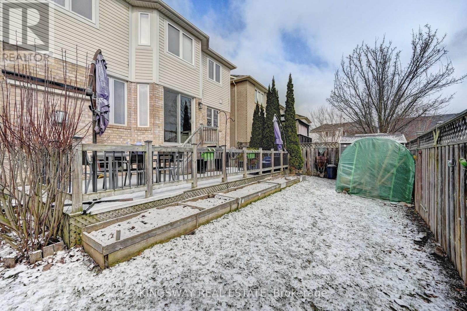 












222 BALDWIN DRIVE

,
Cambridge,




Ontario
N3C0B3

