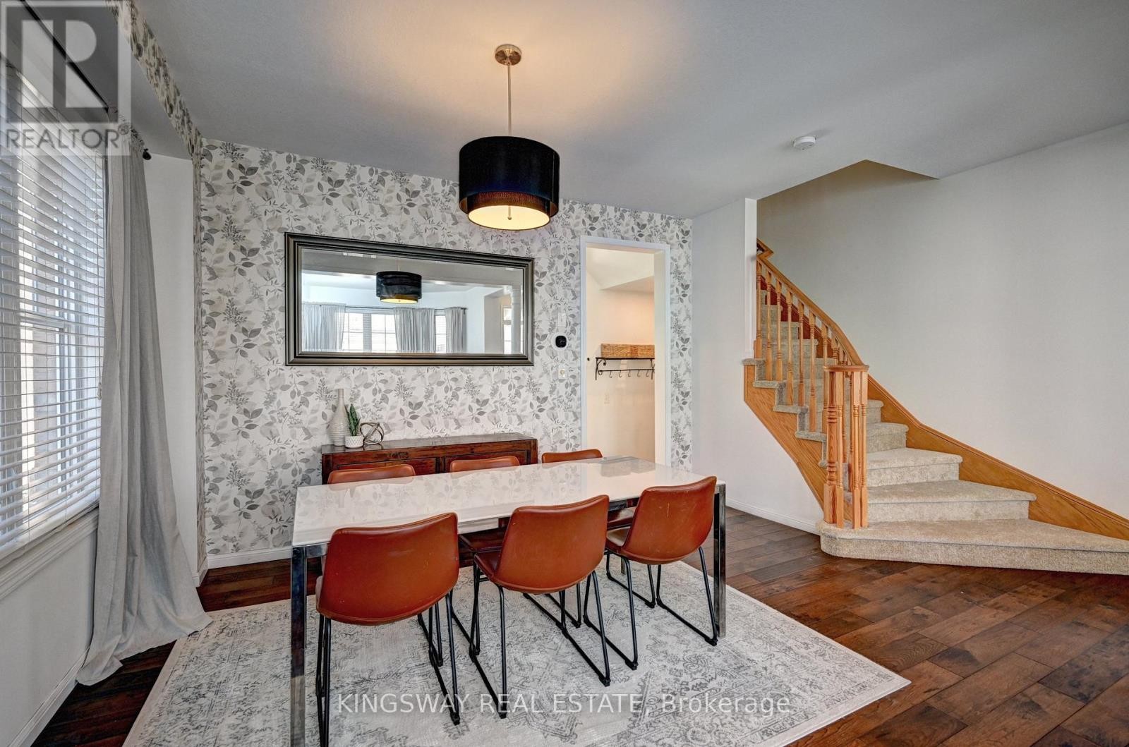 












222 BALDWIN DRIVE

,
Cambridge,




Ontario
N3C0B3

