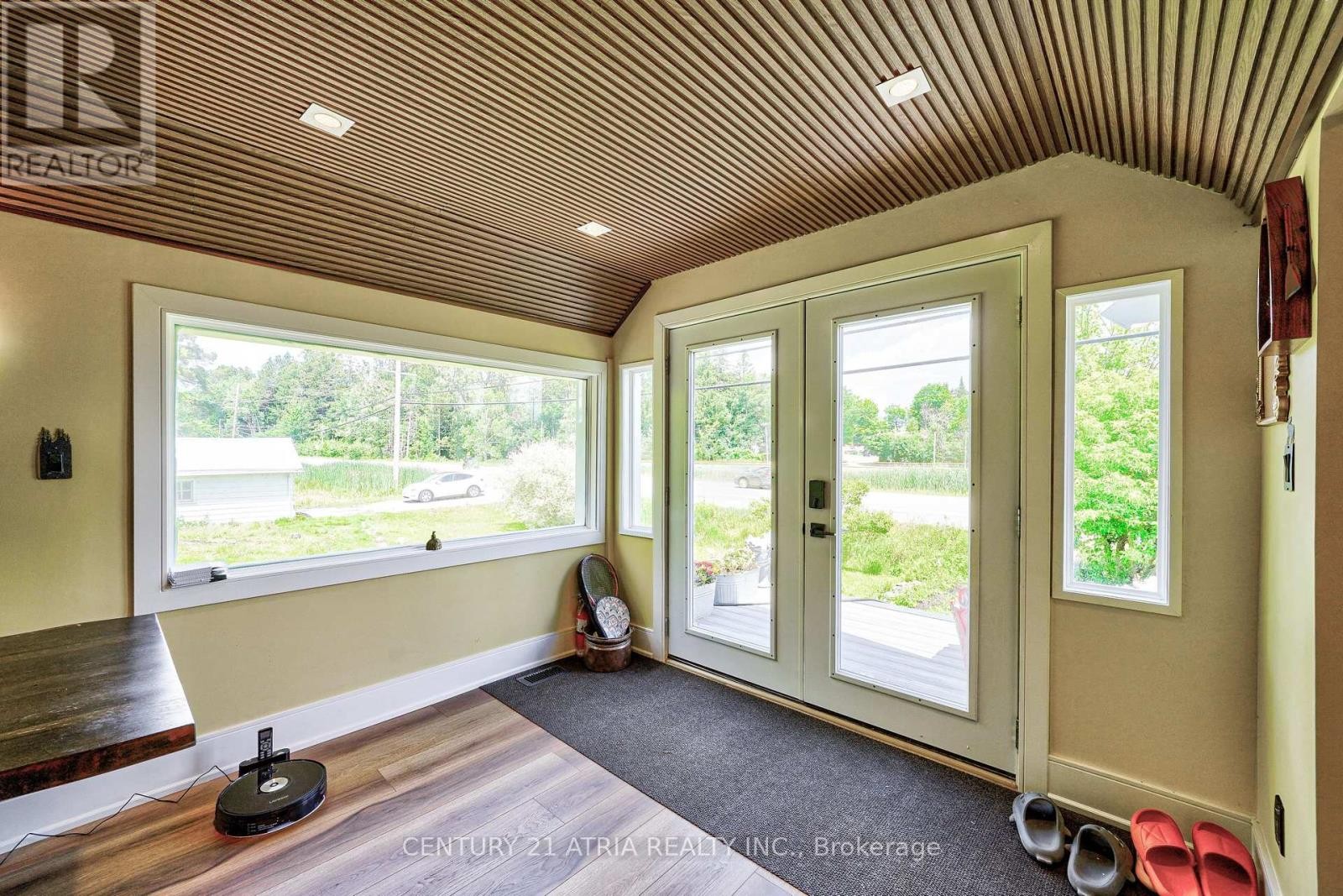 












785 MUSKOKA ROAD 169

,
Gravenhurst (Muskoka (S)),




Ontario
P1P0G1

