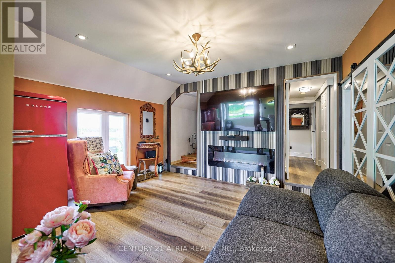 












785 MUSKOKA ROAD 169

,
Gravenhurst (Muskoka (S)),




Ontario
P1P0G1

