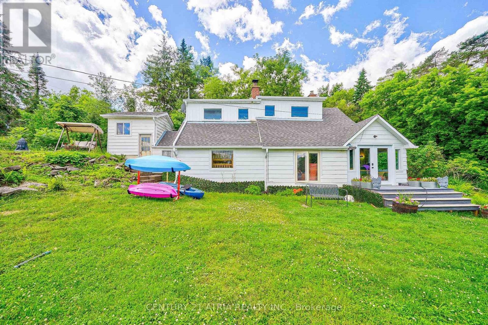 












785 MUSKOKA ROAD 169

,
Gravenhurst (Muskoka (S)),




Ontario
P1P0G1


