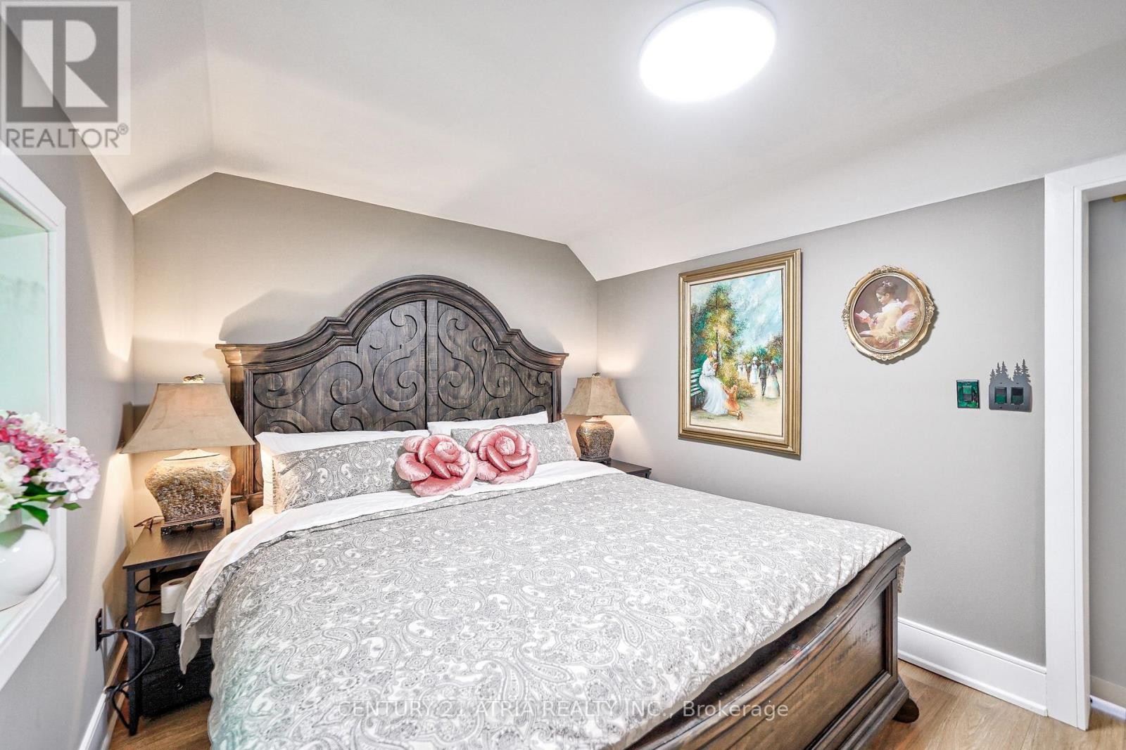 












785 MUSKOKA ROAD 169

,
Gravenhurst (Muskoka (S)),




Ontario
P1P0G1

