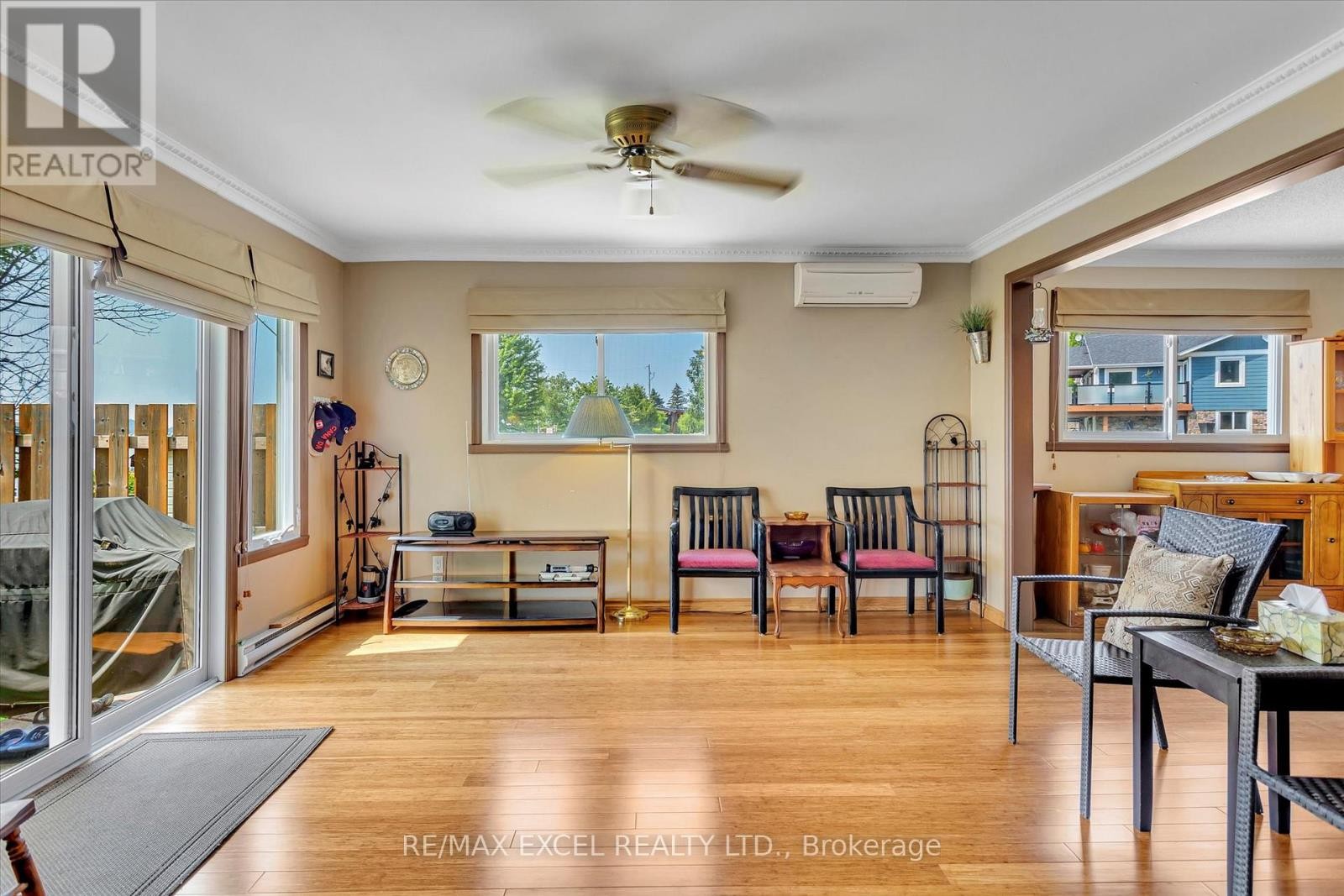 












665 NORTH SHORE DRIVE E

,
Otonabee-South Monaghan,




Ontario
P7B6B3

