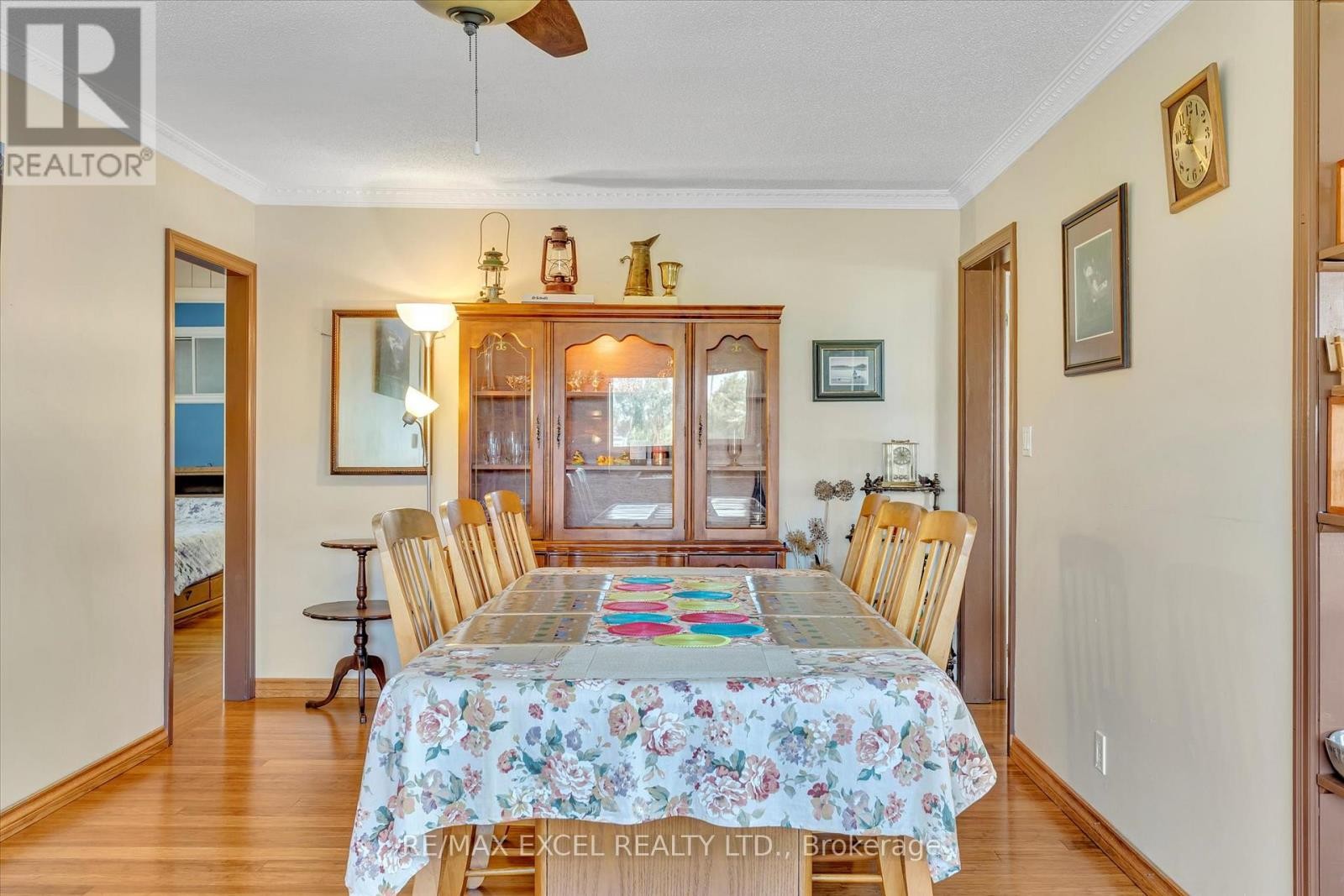 












665 NORTH SHORE DRIVE E

,
Otonabee-South Monaghan,




Ontario
P7B6B3

