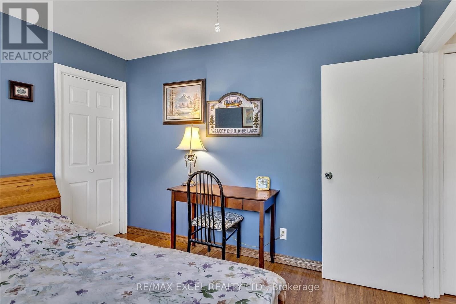 












665 NORTH SHORE DRIVE E

,
Otonabee-South Monaghan,




Ontario
P7B6B3

