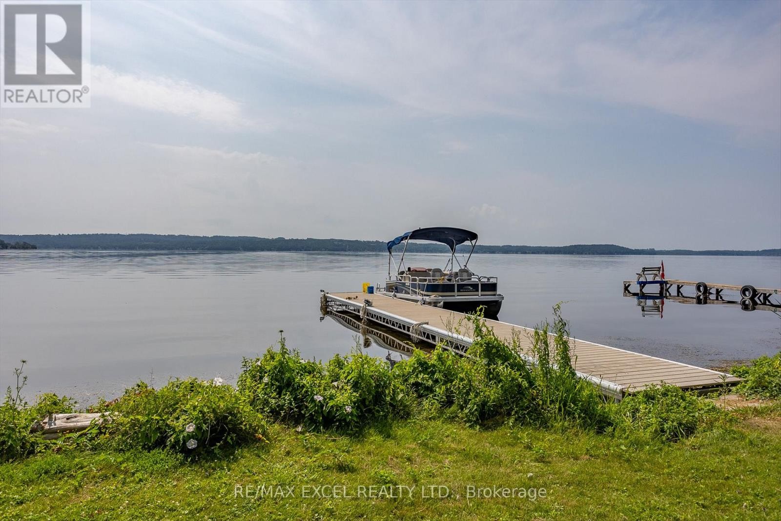 












665 NORTH SHORE DRIVE E

,
Otonabee-South Monaghan,




Ontario
P7B6B3

