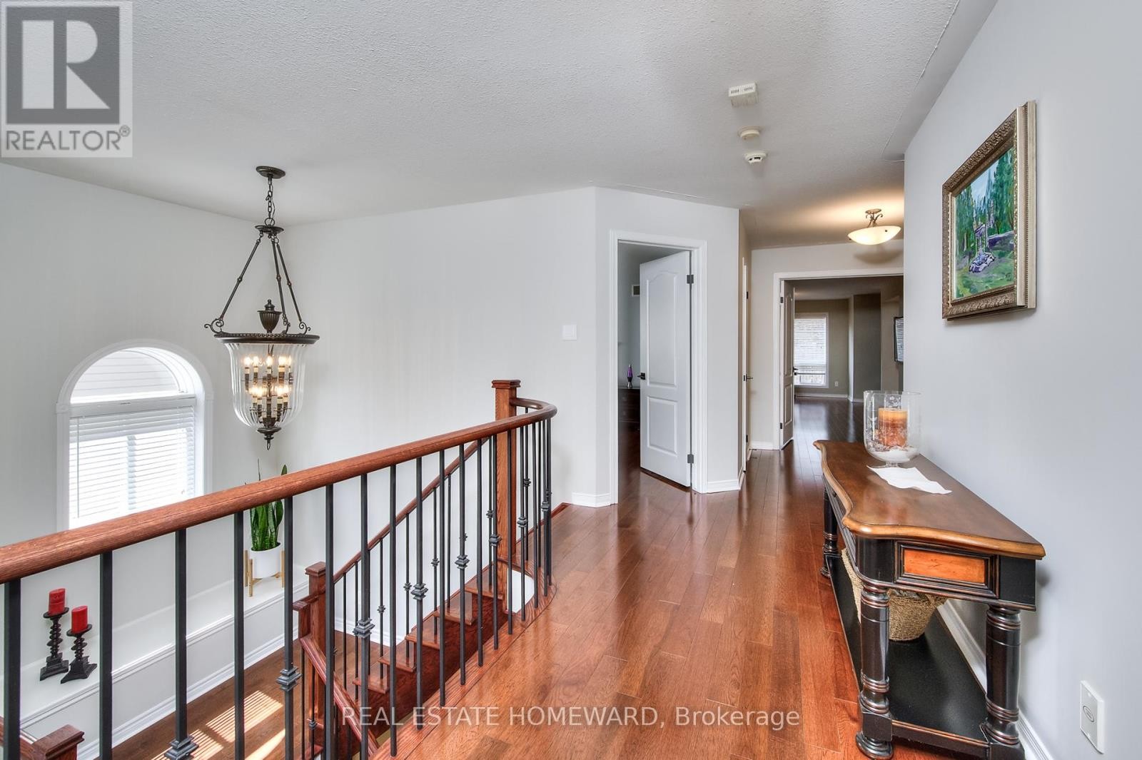 












225 RIDGEMERE COURT

,
Kitchener,




Ontario
N2P2V5

