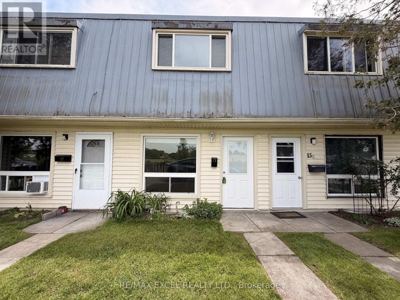 












16 - 8646 WILLOUGHBY DRIVE

,
Niagara Falls (Chippawa),




Ontario
L2G6X7

