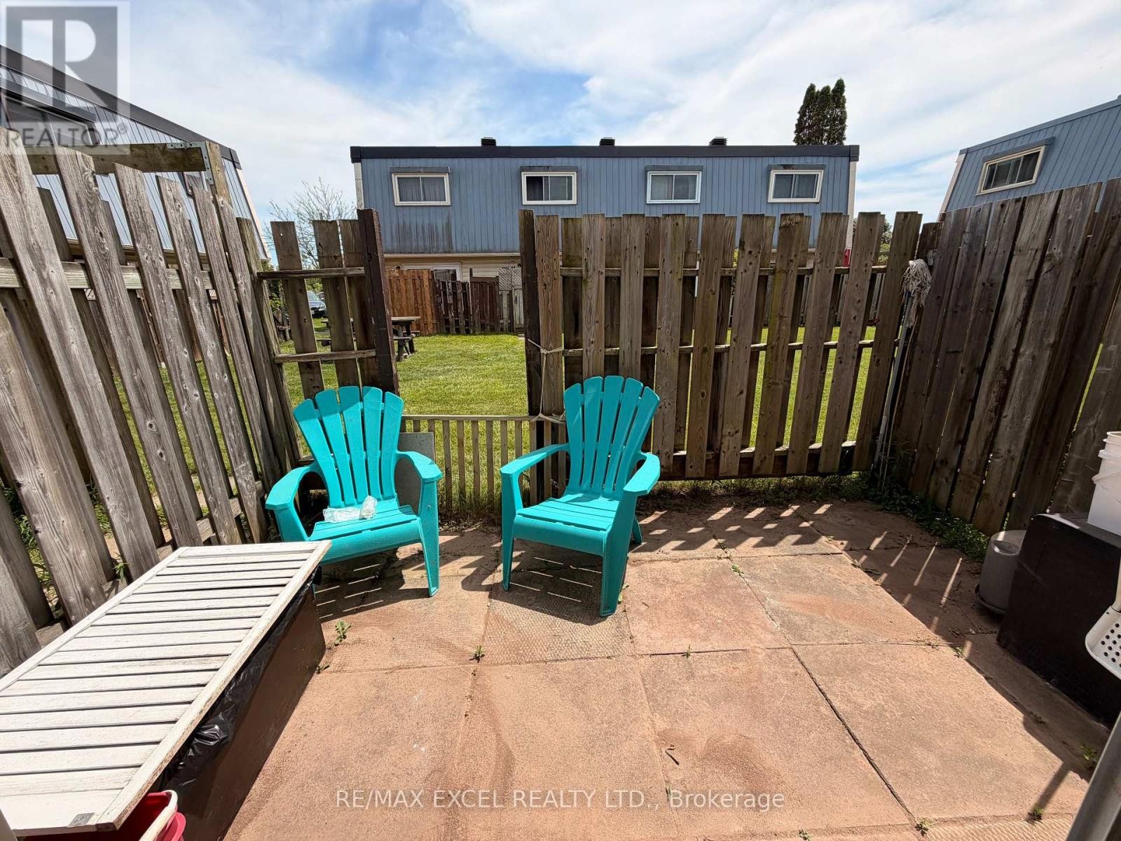 












16 - 8646 WILLOUGHBY DRIVE

,
Niagara Falls (Chippawa),




Ontario
L2G6X7

