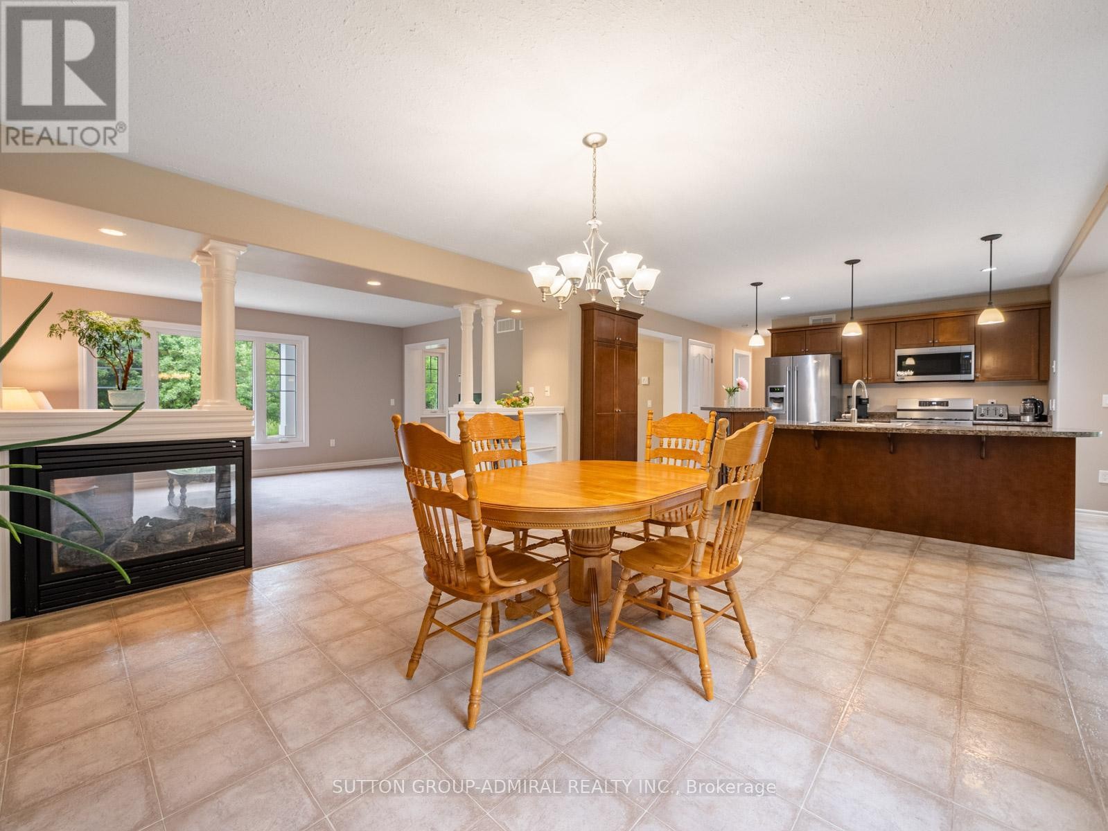 












6886 WELLINGTON RD 16

,
Centre Wellington,




Ontario
N0B1J0

