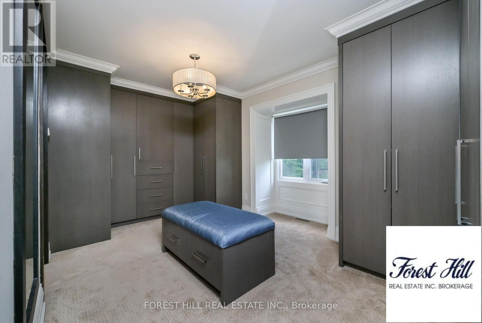 












347094 MONO CENTRE ROAD

,
Mono,




Ontario
L9W2Y8

