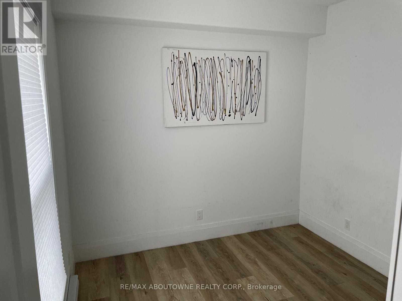 












66 WELLINGTON STREET S

,
Hamilton (Corktown),




Ontario
L8N2R1

