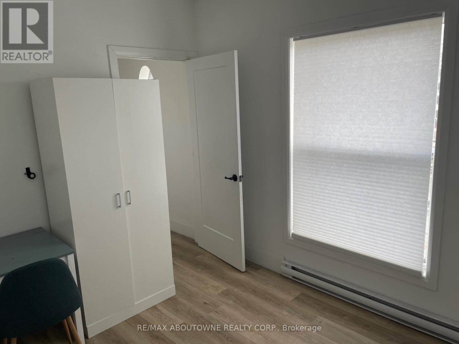 












66 WELLINGTON STREET S

,
Hamilton (Corktown),




Ontario
L8N2R1

