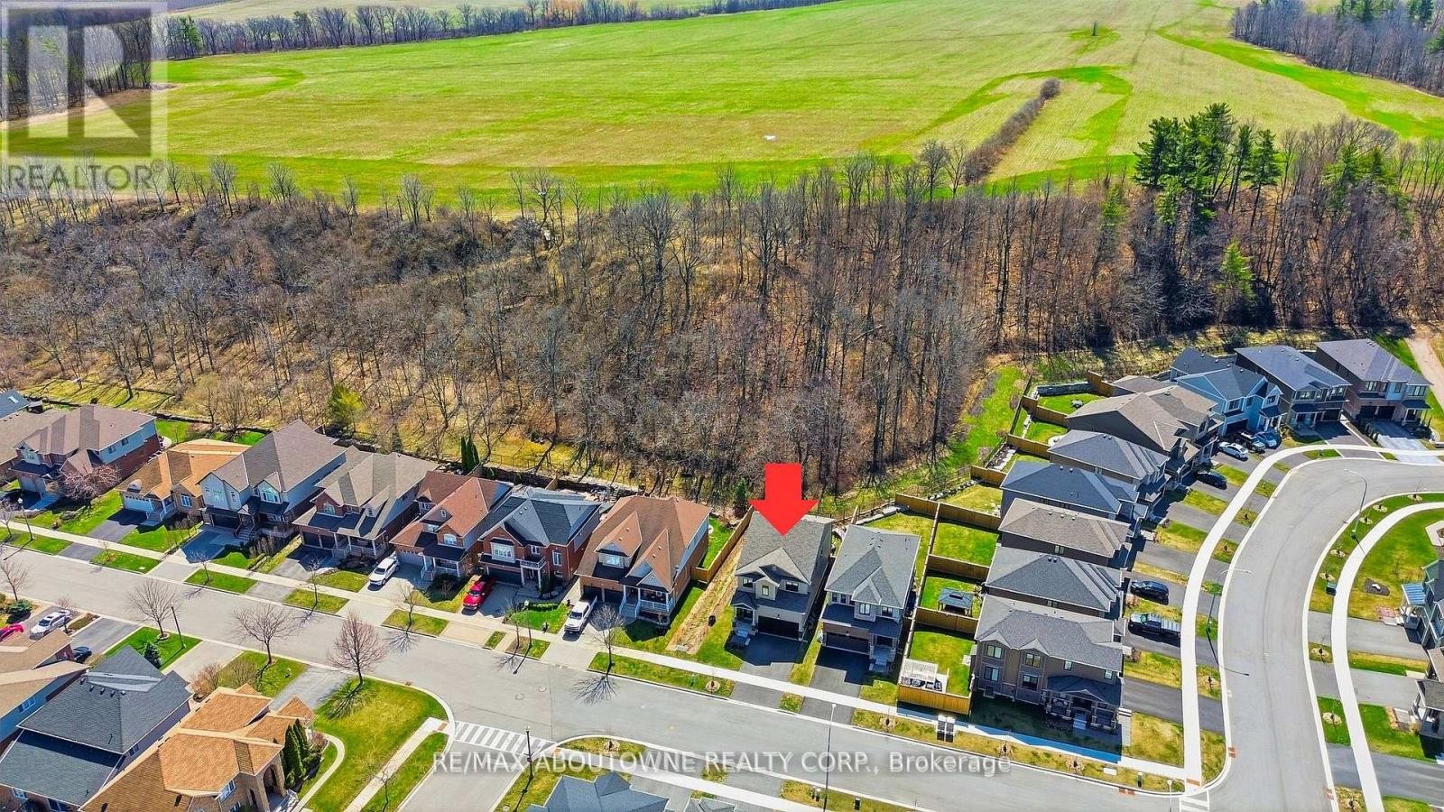 












37 RIESLING STREET

,
Grimsby (Grimsby East),




Ontario
L3M0L2

