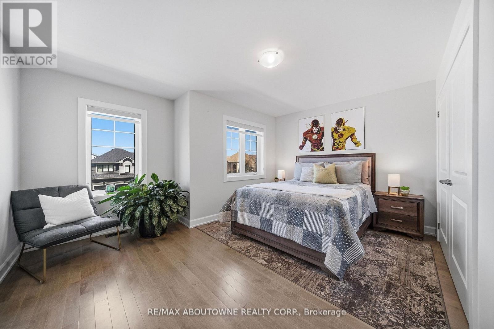 












37 RIESLING STREET

,
Grimsby (Grimsby East),




Ontario
L3M0L2

