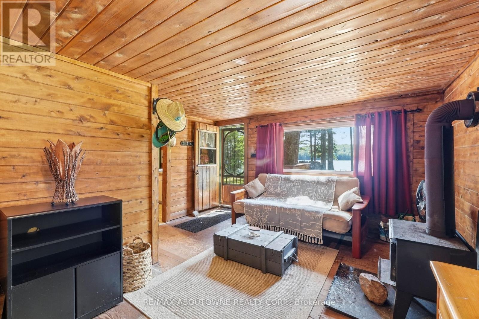 












370 FRASER LAKE

,
Carlow/Mayo (Carlow Ward),







Ontario
K0L1C0


