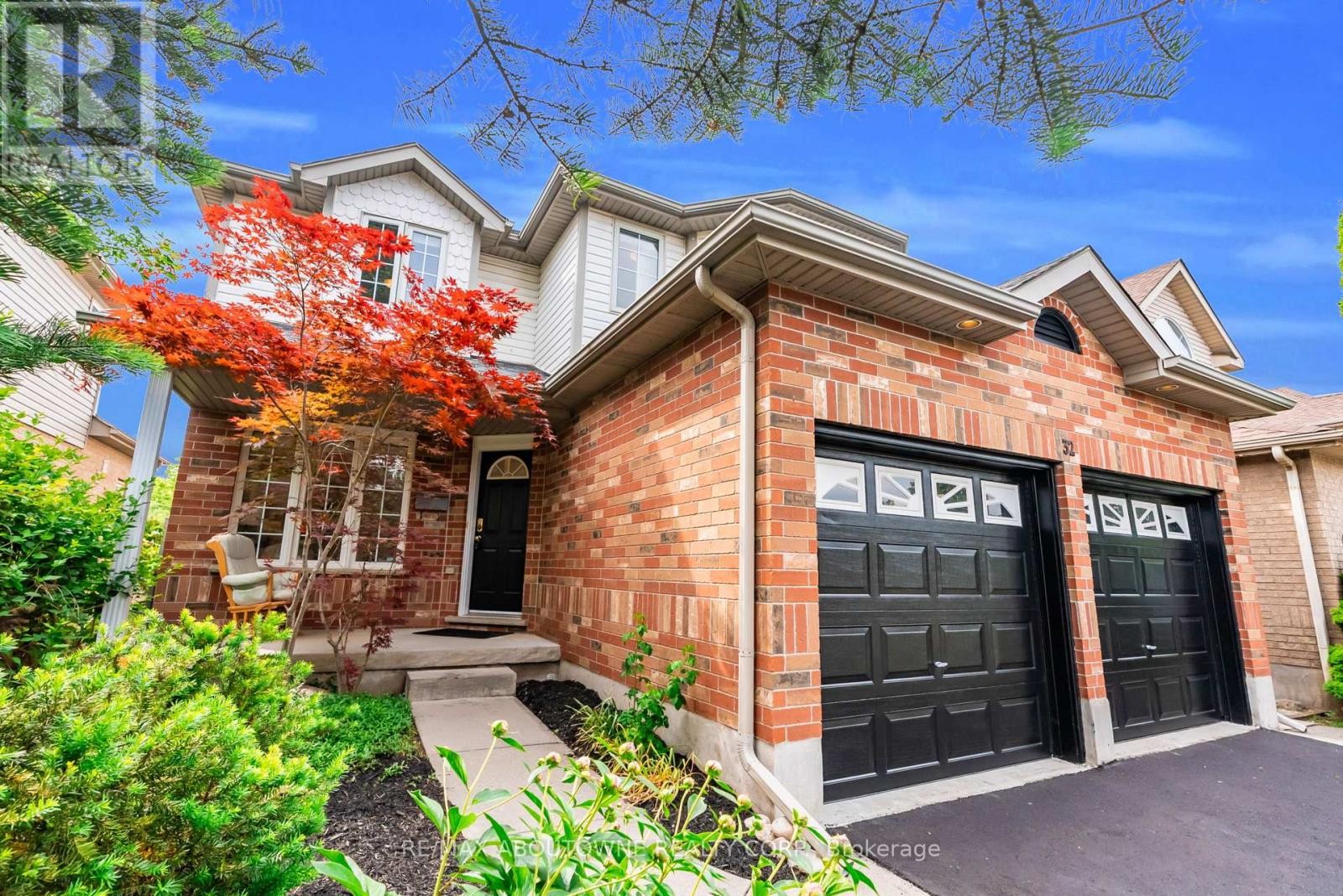 












32 JENSON BOULEVARD

,
Guelph (Pineridge/Westminster Woods),




Ontario
N1L1L1

