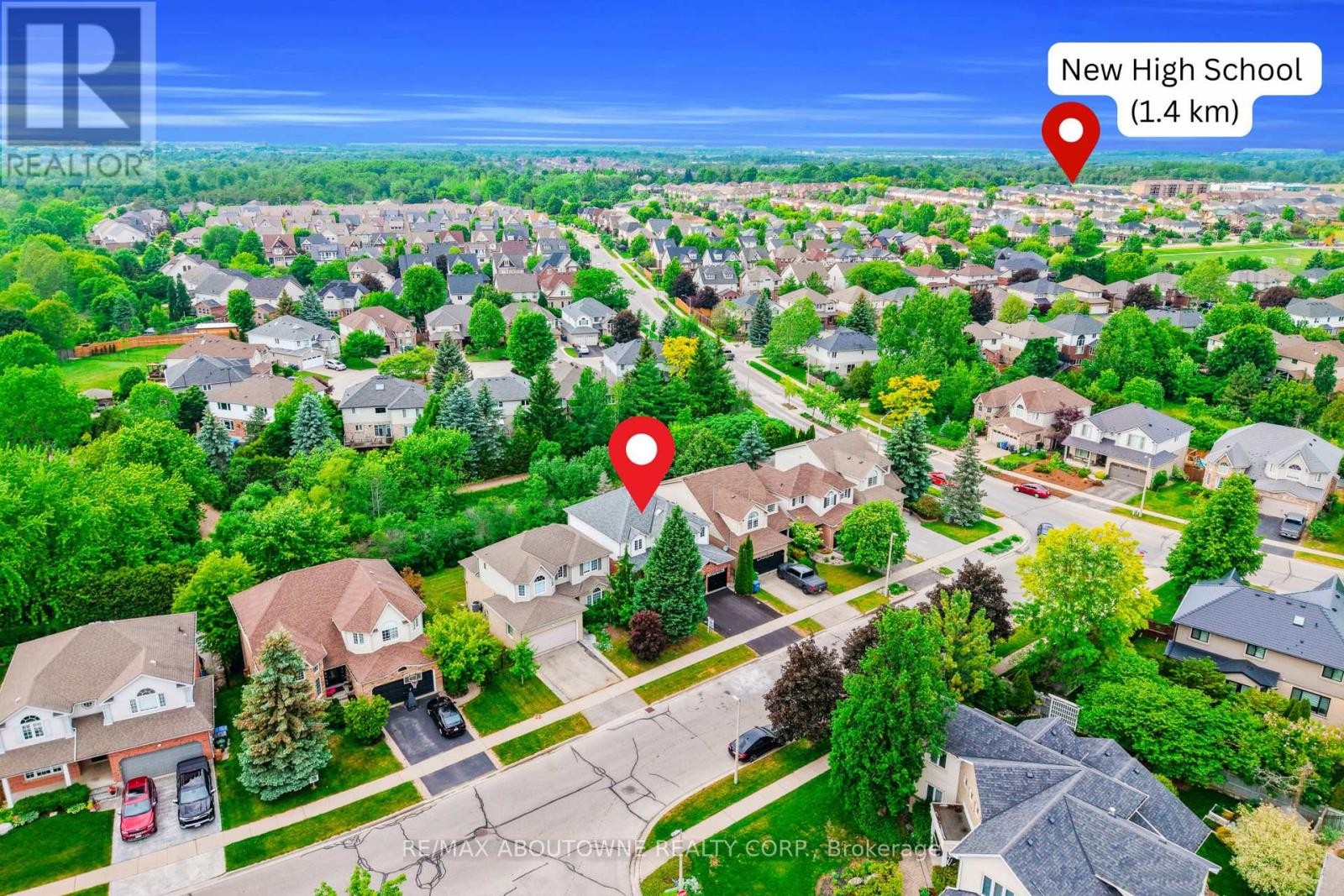 












32 JENSON BOULEVARD

,
Guelph (Pineridge/Westminster Woods),




Ontario
N1L1L1

