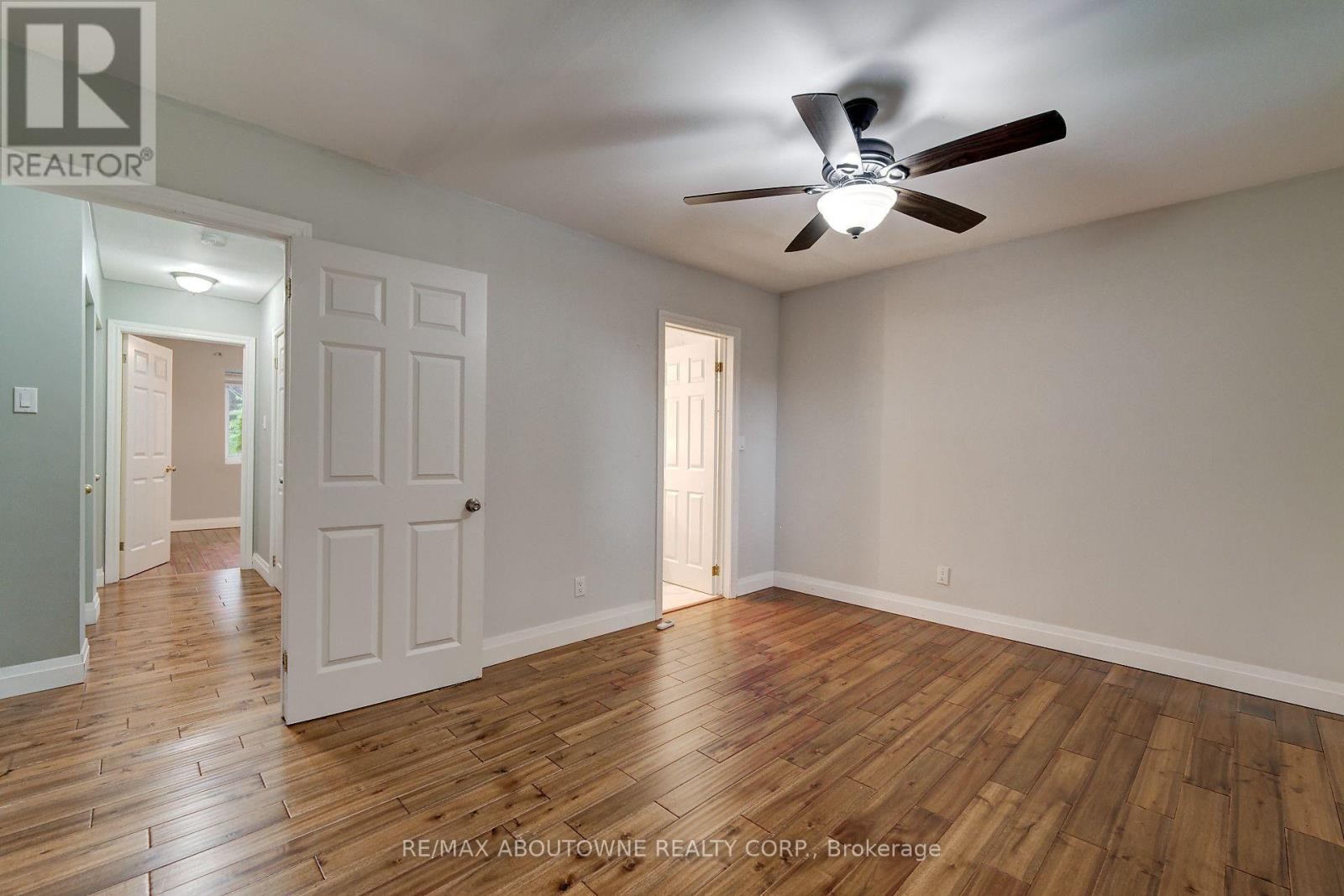 












178 CARLISLE ROAD

,
Hamilton (Carlisle),




Ontario
L0R1H2

