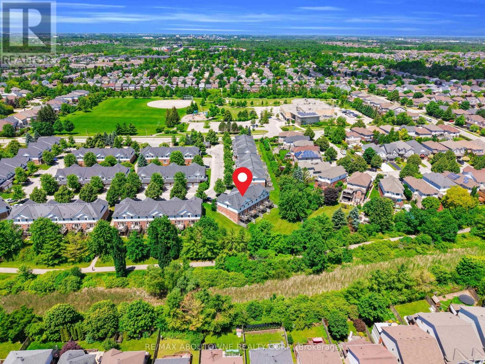 












15 - 151 CLAIRFIELDS DRIVE E

,
Guelph (Pineridge/Westminster Woods),




Ontario
N1L1P5

