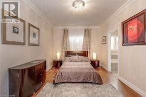 












480 HAMILTON DRIVE

,
Hamilton (Ancaster),




Ontario
L9G2E7

