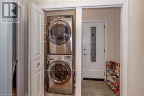 












480 HAMILTON DRIVE

,
Hamilton (Ancaster),




Ontario
L9G2E7

