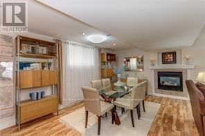 












480 HAMILTON DRIVE

,
Hamilton (Ancaster),




Ontario
L9G2E7

