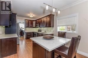 












480 HAMILTON DRIVE

,
Hamilton (Ancaster),




Ontario
L9G2E7

